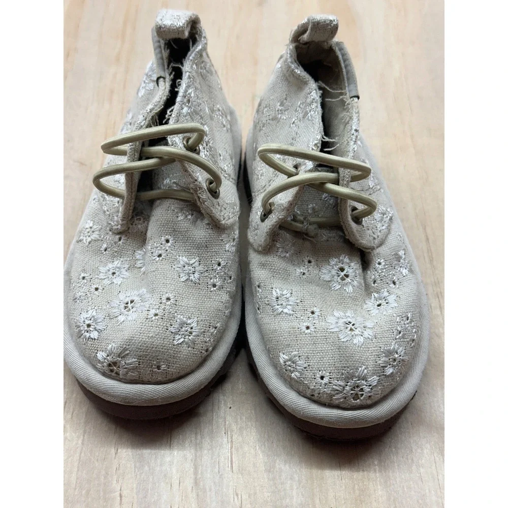 Bearpaw Skye Toddler Shoes Size 7 Beige Washed Canvas Floral Eyelet‎ Boots 2578T